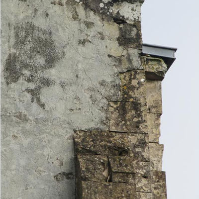 Contrefort de l'angle sud-ouest de la nef. Photo P. Jaunet